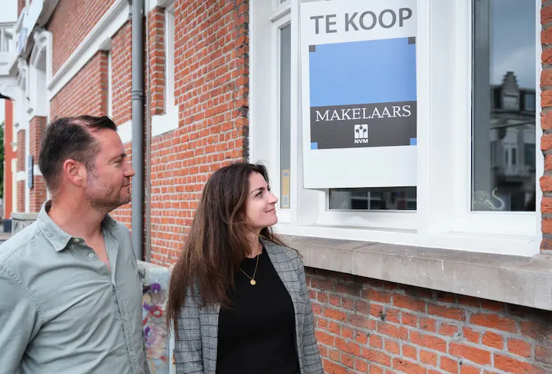 Stel ziet woning en wilt kopen door middel van Bieden Zonder Voorbehoud van Financieel Fit.
